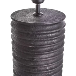 GROOVED Tischleuchte
